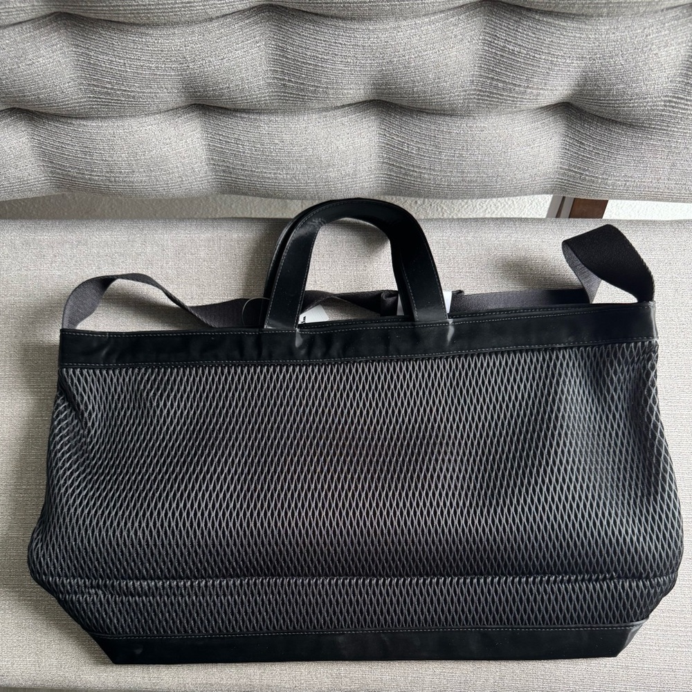Victoria Secret Tote - Picture 3 of 7